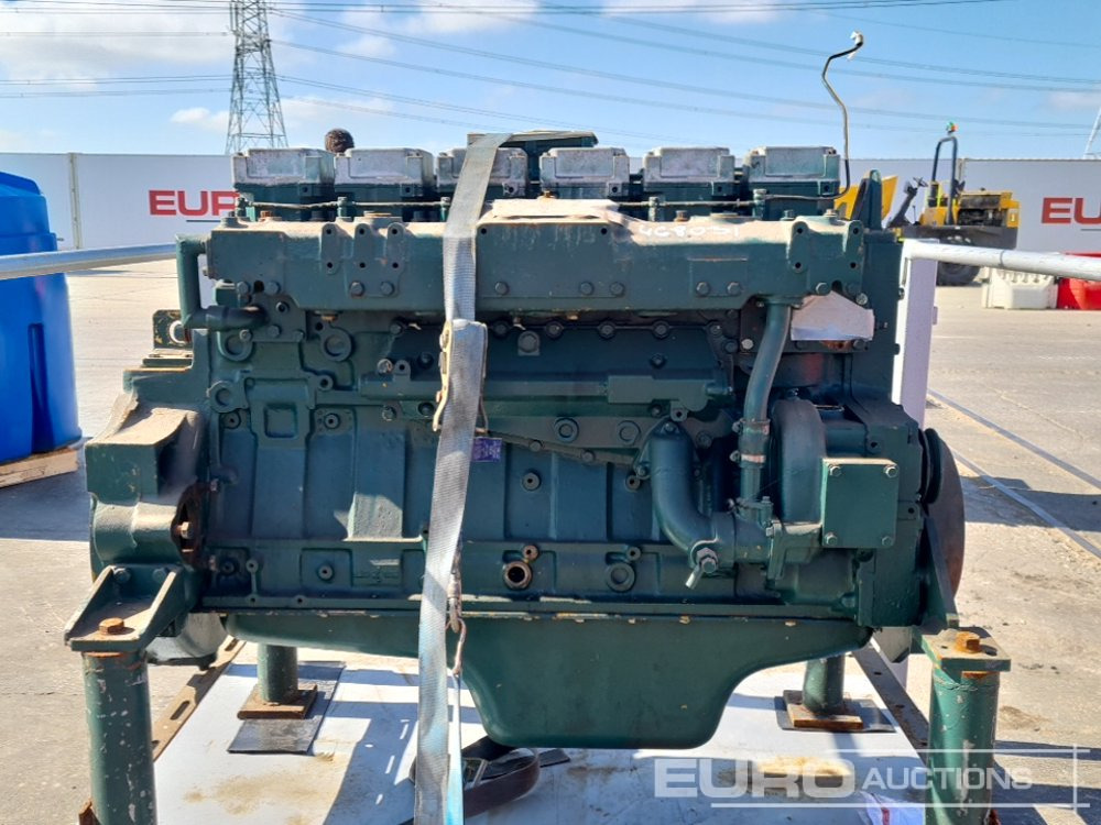 מנוע Komatsu 6 Cylinder Engine: תמונה 6