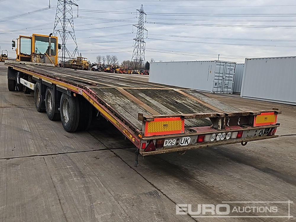 Krone SD - סמיטריילר עם מטען נמוך: תמונה 3 Krone SD - סמיטריילר עם מטען נמוך: תמונה 3