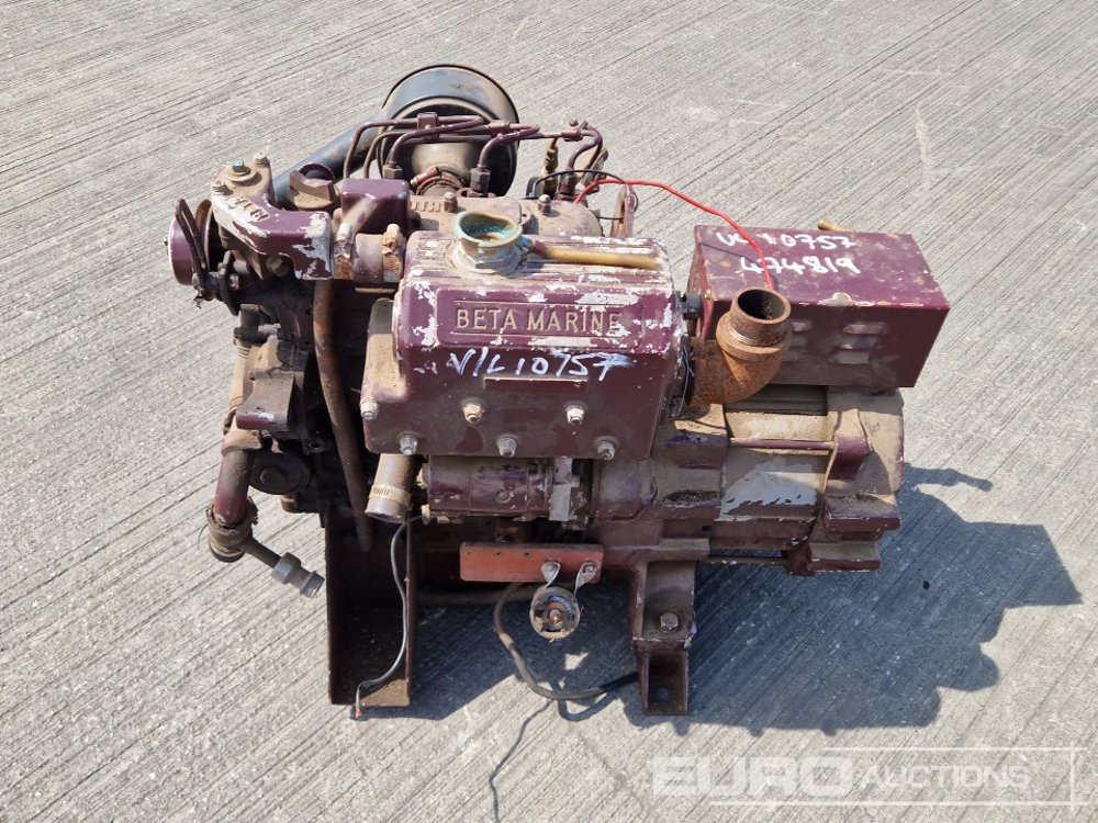 Kubota 3 Cylinder Engine - מנוע: תמונה 2 Kubota 3 Cylinder Engine - מנוע: תמונה 2