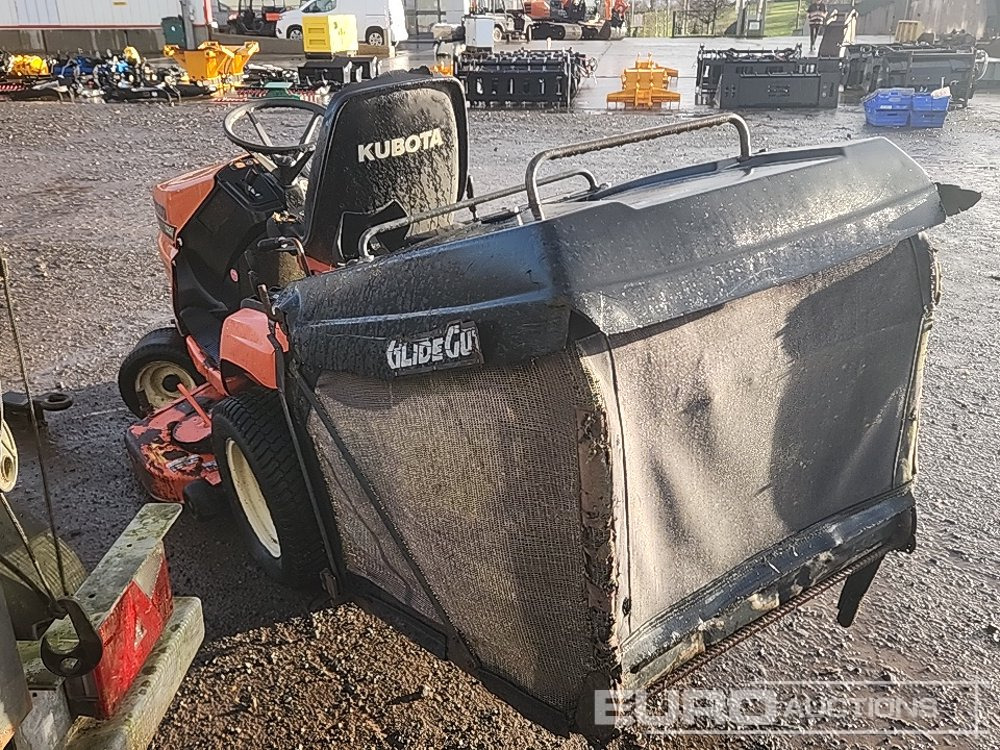 Kubota G21 - מכסחת גינה: תמונה 2 Kubota G21 - מכסחת גינה: תמונה 2