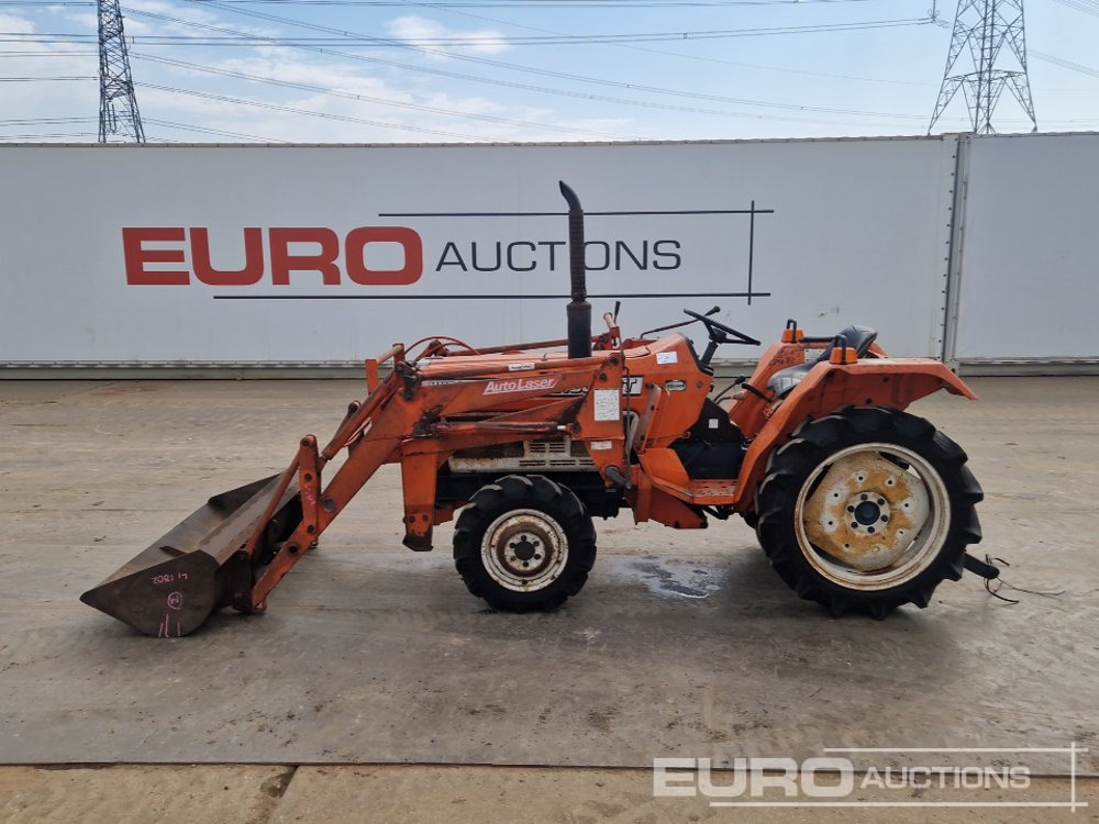 Kubota L1802DT - טרקטור קומפקטי: תמונה 2 Kubota L1802DT - טרקטור קומפקטי: תמונה 2