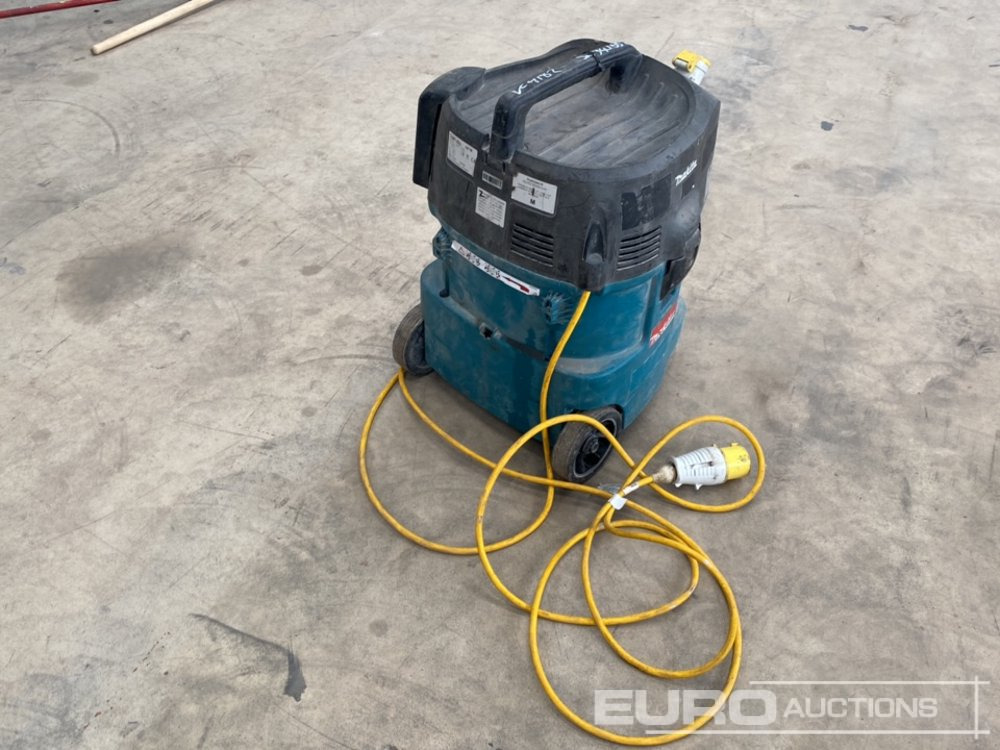 ציוד בנייה Makita 447M 110 Volt Dust Extractor: תמונה 7