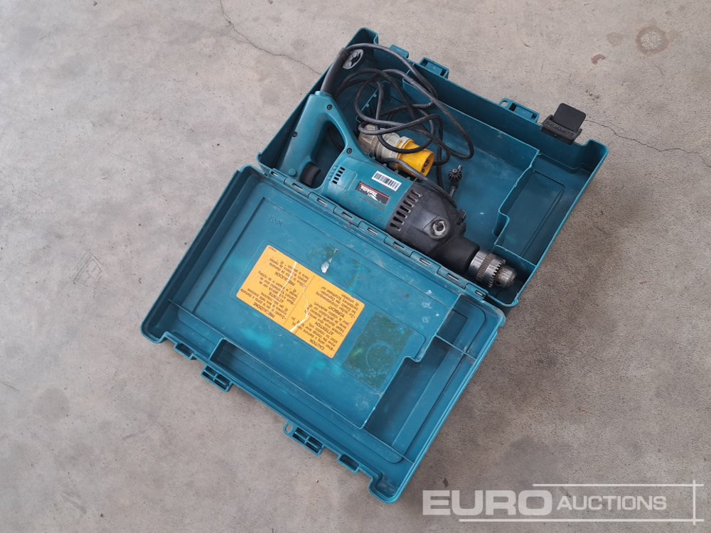 Makita 8406 110 Volt Diamond Core Drill - ציוד בנייה: תמונה 5 Makita 8406 110 Volt Diamond Core Drill - ציוד בנייה: תמונה 5