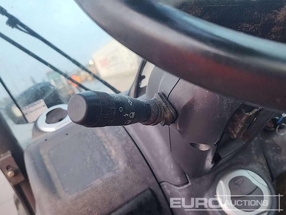 מפעיל טלסקופי Manitou MLT627T: תמונה 33 מפעיל טלסקופי Manitou MLT627T: תמונה 33