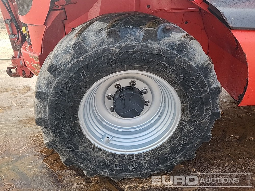 מפעיל טלסקופי Manitou MLT627T: תמונה 11 מפעיל טלסקופי Manitou MLT627T: תמונה 11