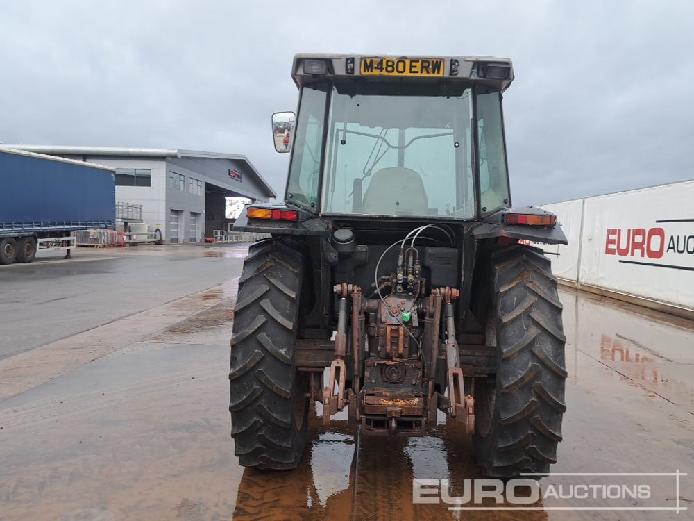 Massey Ferguson MF3075 - טרקטור חקלאי: תמונה 4 Massey Ferguson MF3075 - טרקטור חקלאי: תמונה 4