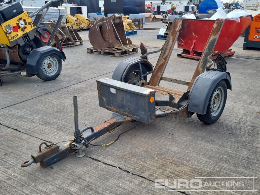 Mecalac Single Axle Trailer to suit Pedestrian Roller - מכונת אספלט: תמונה 1 Mecalac Single Axle Trailer to suit Pedestrian Roller - מכונת אספלט: תמונה 1