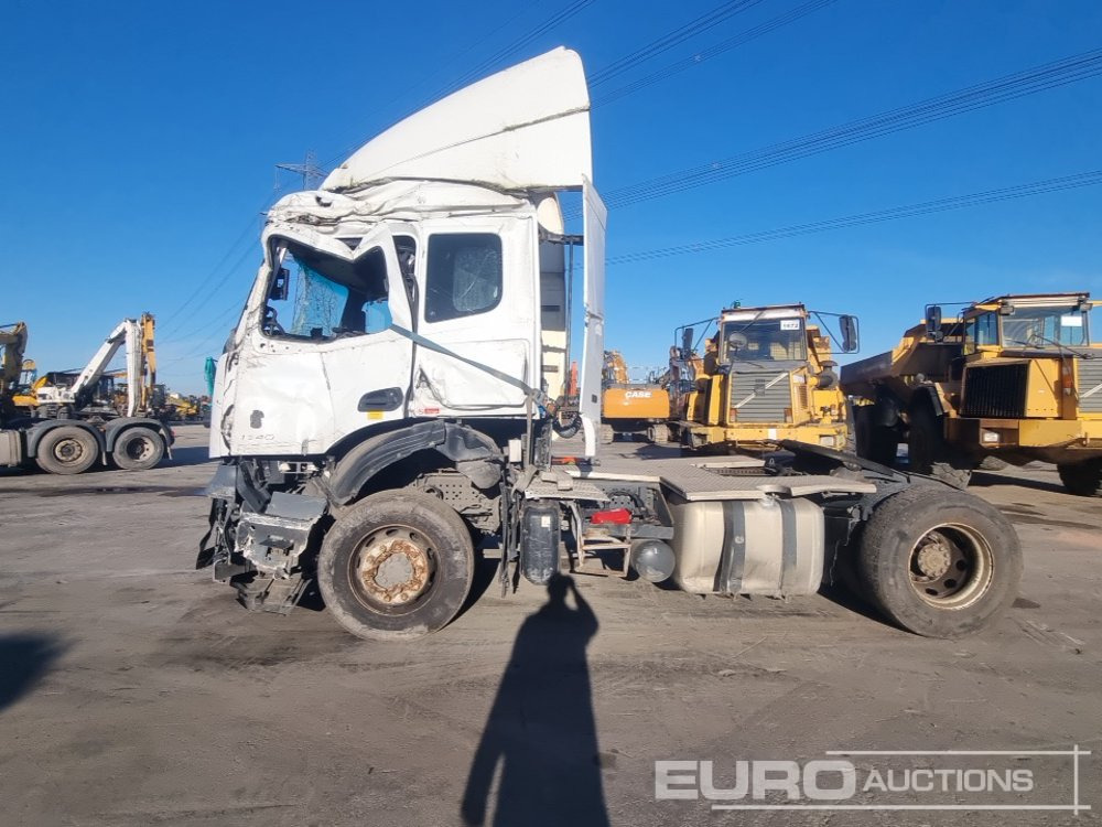 Mercedes ACTROS 1340 - יחידת טרקטור: תמונה 2 Mercedes ACTROS 1340 - יחידת טרקטור: תמונה 2