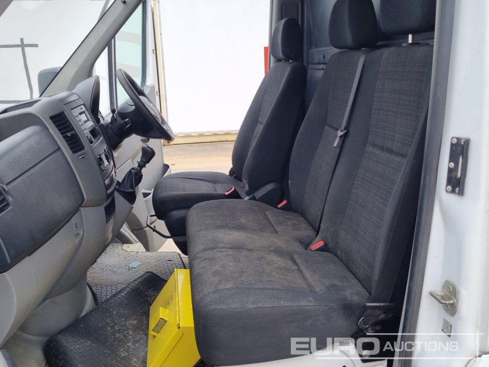 כלי רכב מסחרי Mercedes Sprinter 316 CDI: תמונה 34