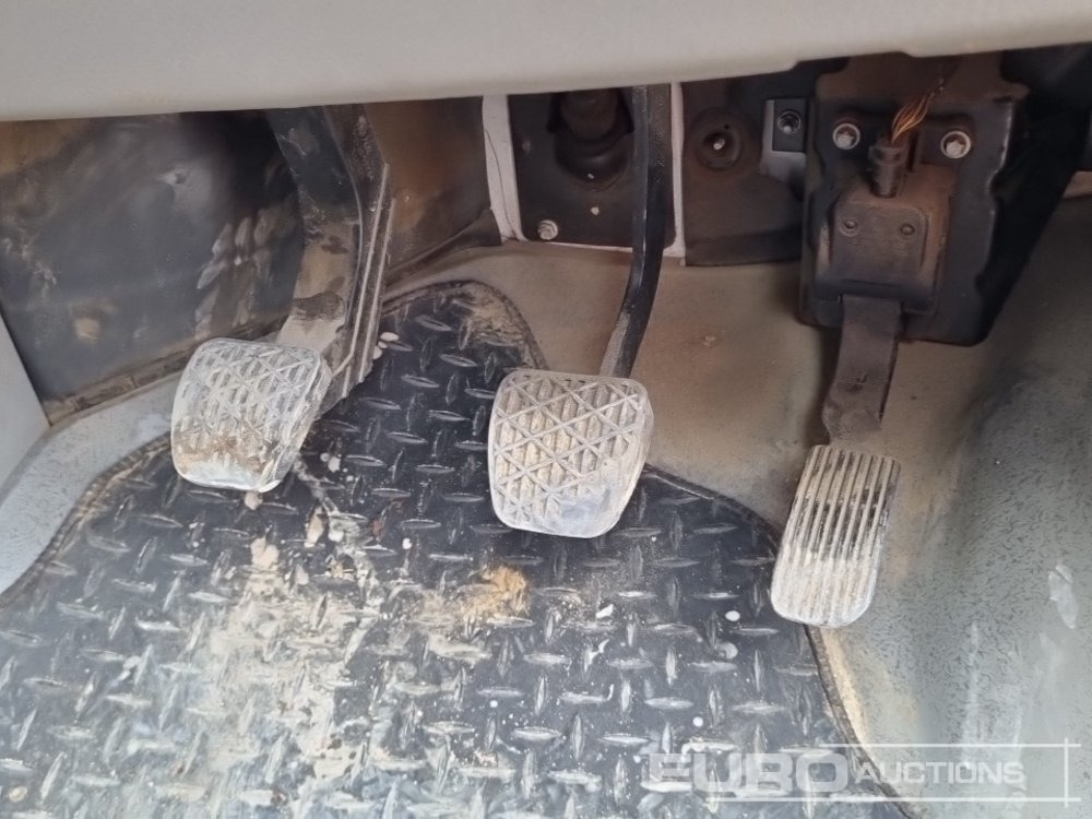 כלי רכב מסחרי Mercedes Sprinter 316 CDI: תמונה 37
