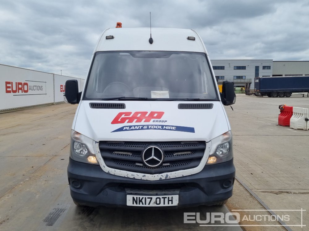 כלי רכב מסחרי Mercedes Sprinter 316 CDI: תמונה 8