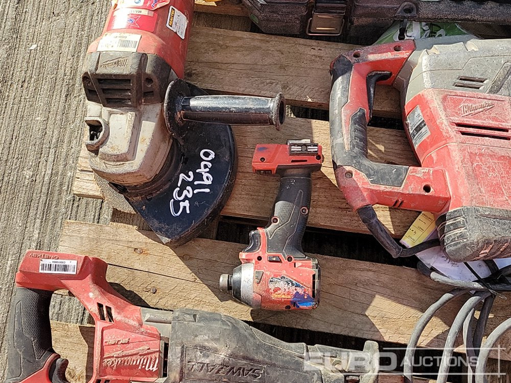 Milwaukee Battery Reciprocating Saw (3 of), 110Volt Reciprocating Saw, 110Volt 9" Grinder, Battery Impact Gun, 110Volt Hammer Drill (3 of) - ציוד בנייה: תמונה 3 Milwaukee Battery Reciprocating Saw (3 of), 110Volt Reciprocating Saw, 110Volt 9" Grinder, Battery Impact Gun, 110Volt Hammer Drill (3 of) - ציוד בנייה: תמונה 3