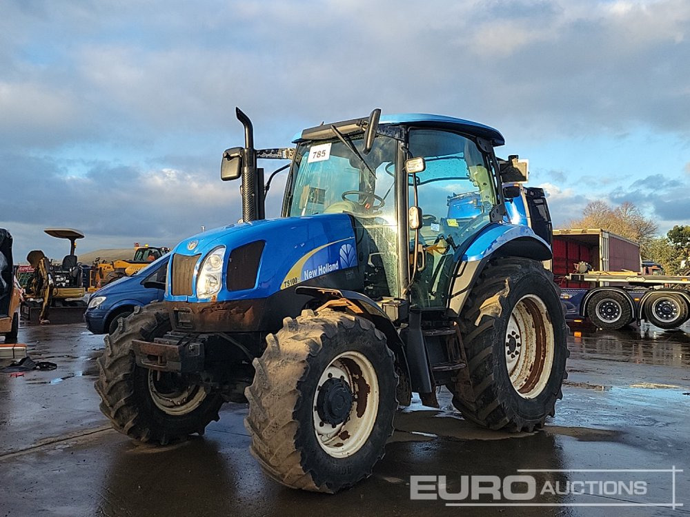 New Holland TS100A - טרקטור חקלאי: תמונה 1 New Holland TS100A - טרקטור חקלאי: תמונה 1