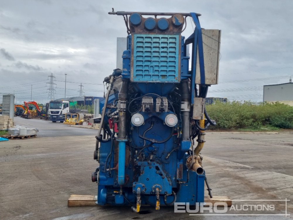 Newage Stamford 1900kVA Generator, Cummins Engine - ערכת גנרטורים: תמונה 4 Newage Stamford 1900kVA Generator, Cummins Engine - ערכת גנרטורים: תמונה 4