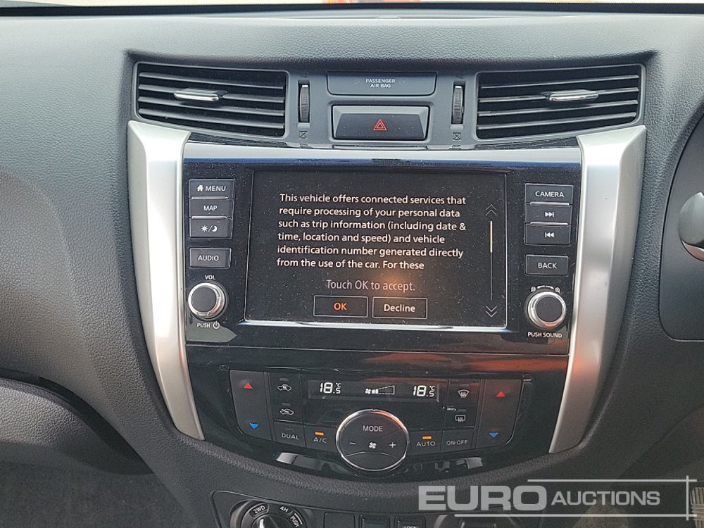 טנדר Nissan Navara: תמונה 47