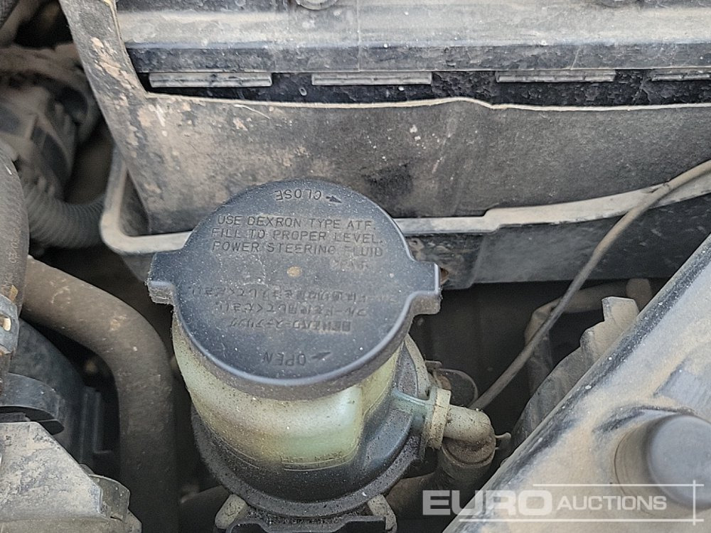 טנדר Nissan Navara: תמונה 26