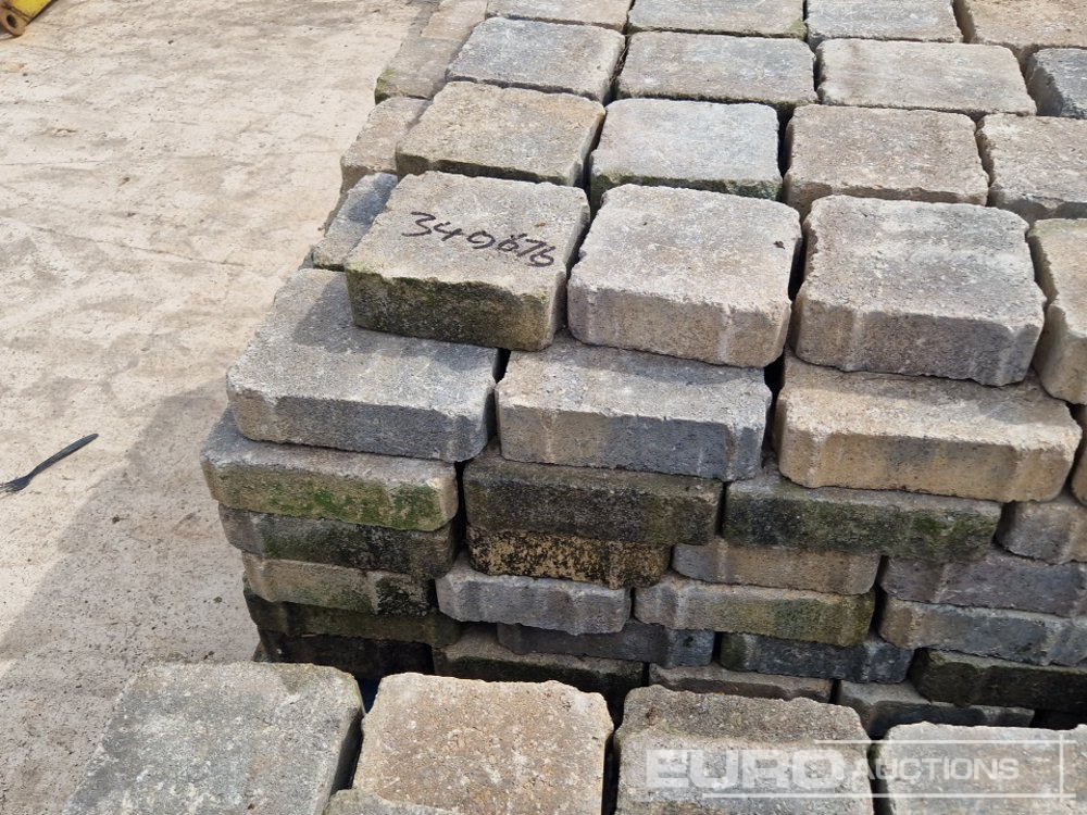 ציוד בנייה Pallet of Paving Bricks (2 of): תמונה 11 ציוד בנייה Pallet of Paving Bricks (2 of): תמונה 11