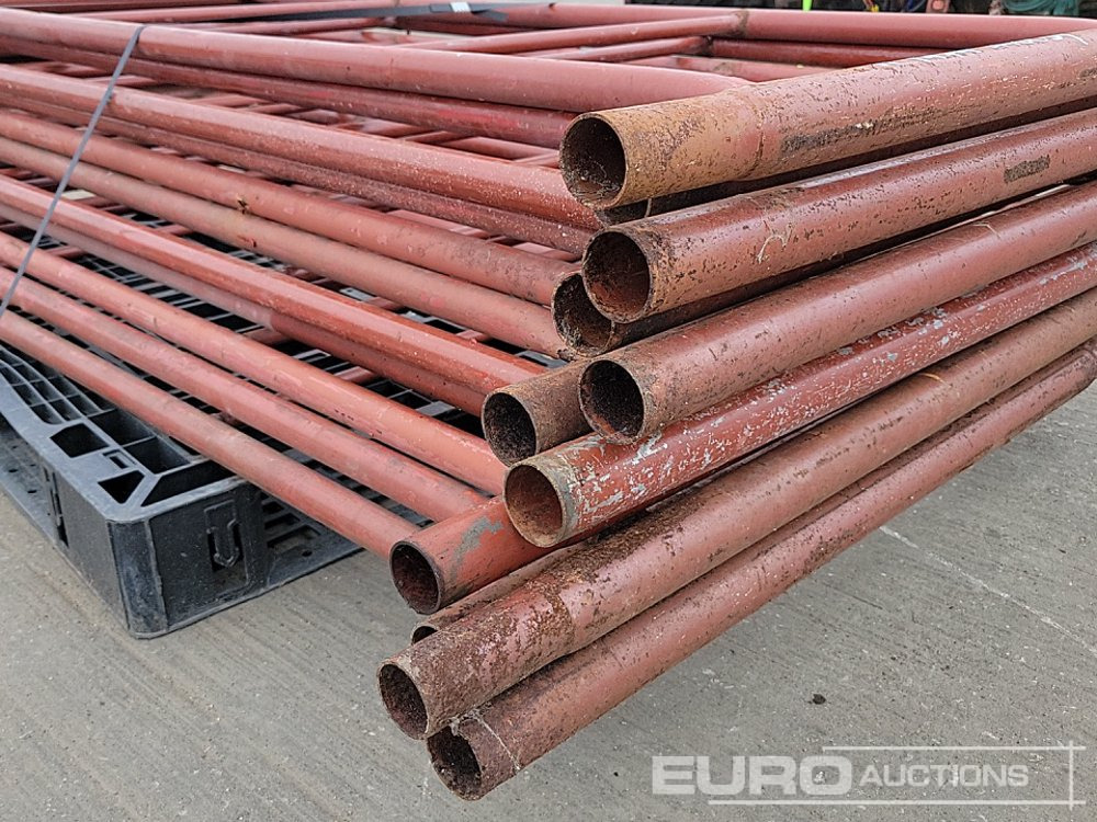 ציוד בנייה Pallet of Quick Stage Scaffolding: תמונה 12