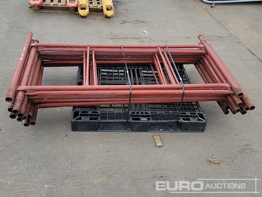 ציוד בנייה Pallet of Quick Stage Scaffolding: תמונה 8