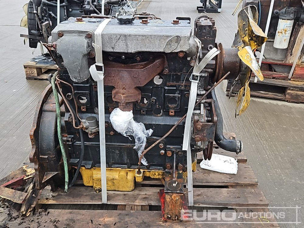 Perkins 4 Cylinder Engine - מנוע: תמונה 4 Perkins 4 Cylinder Engine - מנוע: תמונה 4