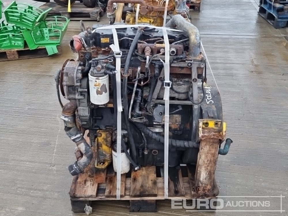 Perkins 4 Cylinder Engine - מנוע: תמונה 2 Perkins 4 Cylinder Engine - מנוע: תמונה 2
