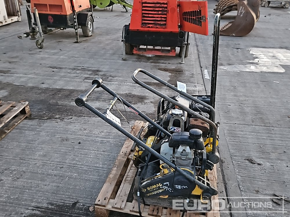 Petrol Compaction Plate, Honda Engine (3 of) - מכונת אספלט: תמונה 4 Petrol Compaction Plate, Honda Engine (3 of) - מכונת אספלט: תמונה 4