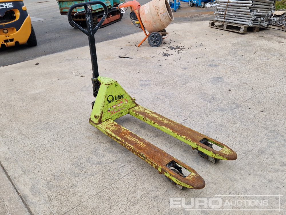 Pramac Lifter 2500Kg Pallet Truck - ציוד לטיפול בחומרים: תמונה 2 Pramac Lifter 2500Kg Pallet Truck - ציוד לטיפול בחומרים: תמונה 2