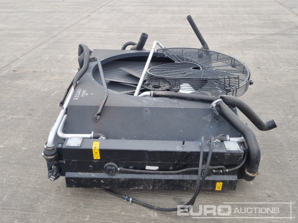 Radiator & Fan to suit Engine - חלקי חילוף: תמונה 2 Radiator & Fan to suit Engine - חלקי חילוף: תמונה 2