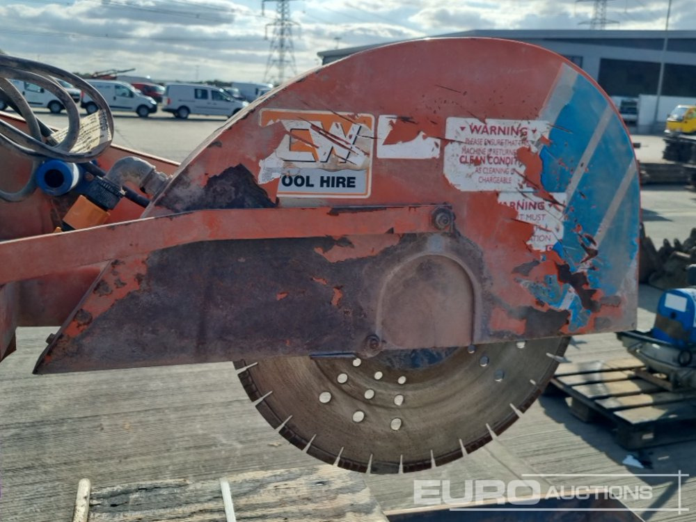 ציוד בנייה Redband 110 Volt Masonry Saw: תמונה 13