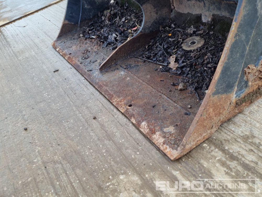 דלי Rhinox 48" Ditching Bucket 35mm Pin to suit Mini Excavator: תמונה 9 דלי Rhinox 48" Ditching Bucket 35mm Pin to suit Mini Excavator: תמונה 9
