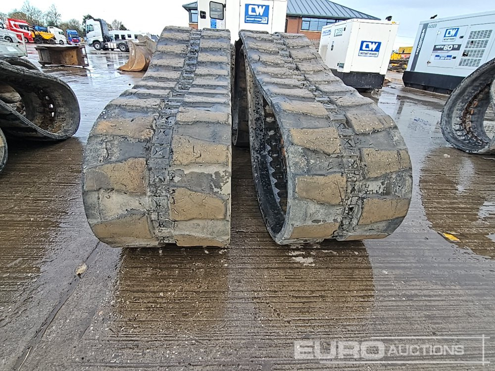 Rubber Track to suit Komatsu PC55 (2 of) - רצועה עבור מכונת בנייה: תמונה 4 Rubber Track to suit Komatsu PC55 (2 of) - רצועה עבור מכונת בנייה: תמונה 4