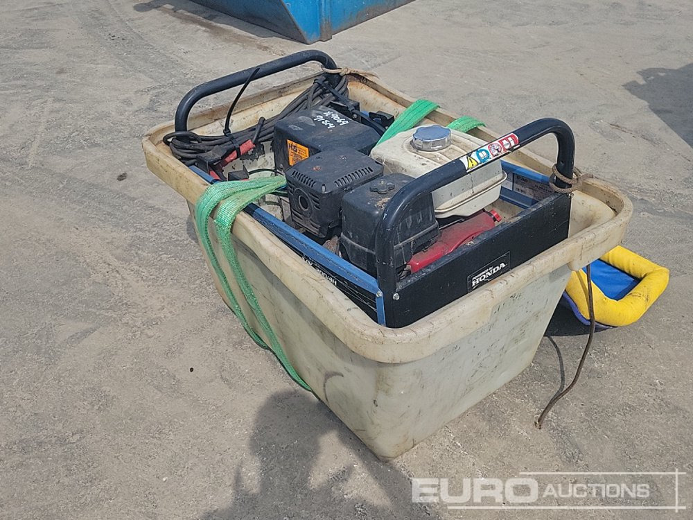 SDM0 VX200/4H Petrol Welder, Honda Engine - ערכת גנרטורים: תמונה 3 SDM0 VX200/4H Petrol Welder, Honda Engine - ערכת גנרטורים: תמונה 3
