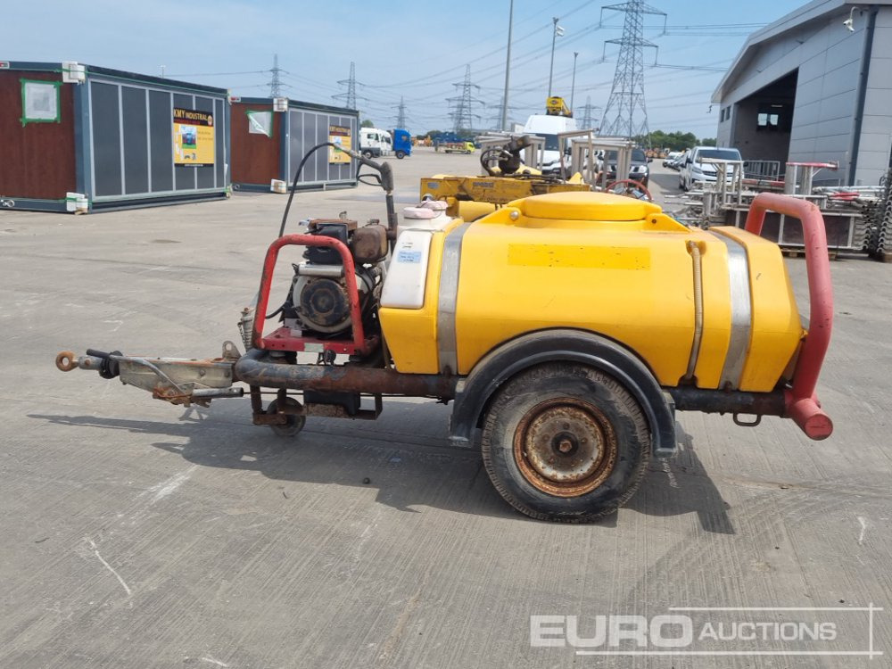 Single Axle Plastic Water Bowser, Yanmar Pressure Washer - מכונת לניקוי בלחץ: תמונה 2 Single Axle Plastic Water Bowser, Yanmar Pressure Washer - מכונת לניקוי בלחץ: תמונה 2