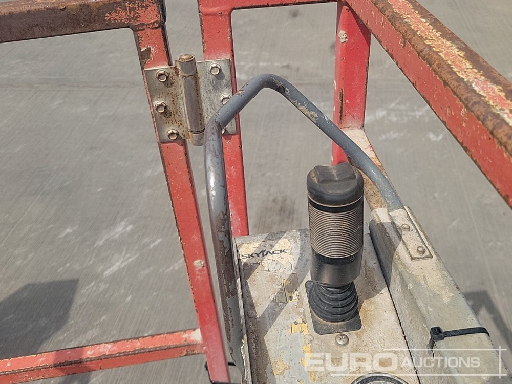פלטפורמה אווירית SkyJack SJ16: תמונה 24