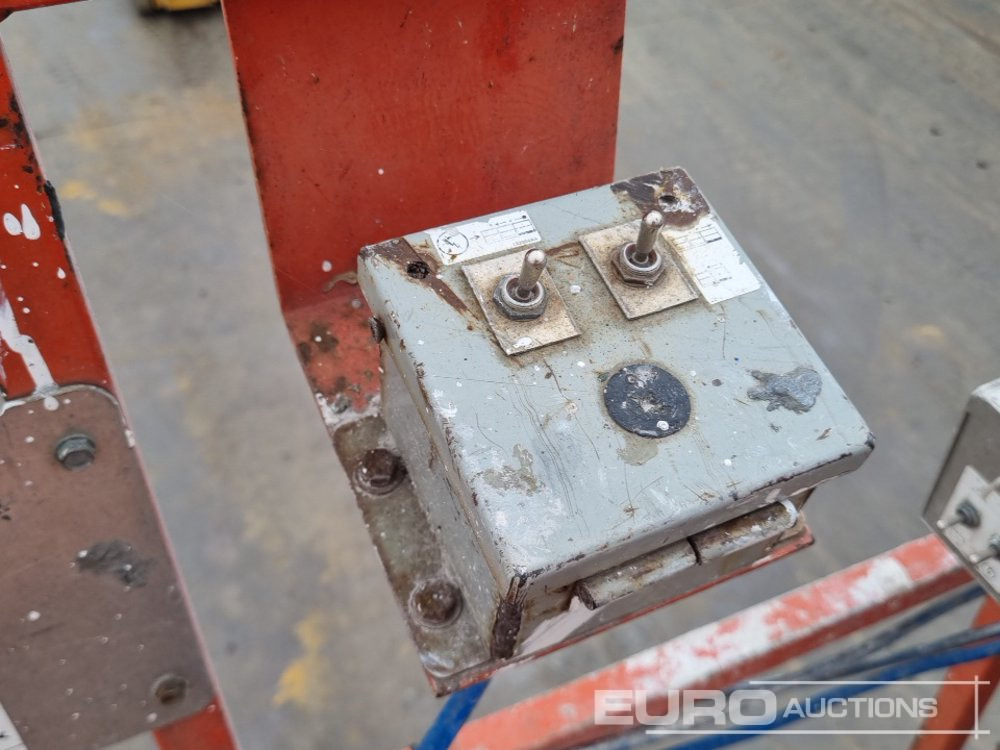 פלטפורמה אווירית SkyJack SJ9250: תמונה 30