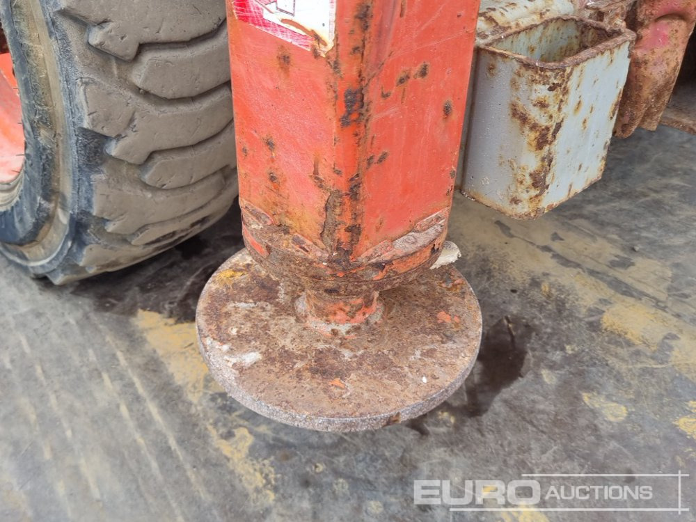 פלטפורמה אווירית SkyJack SJ9250: תמונה 16
