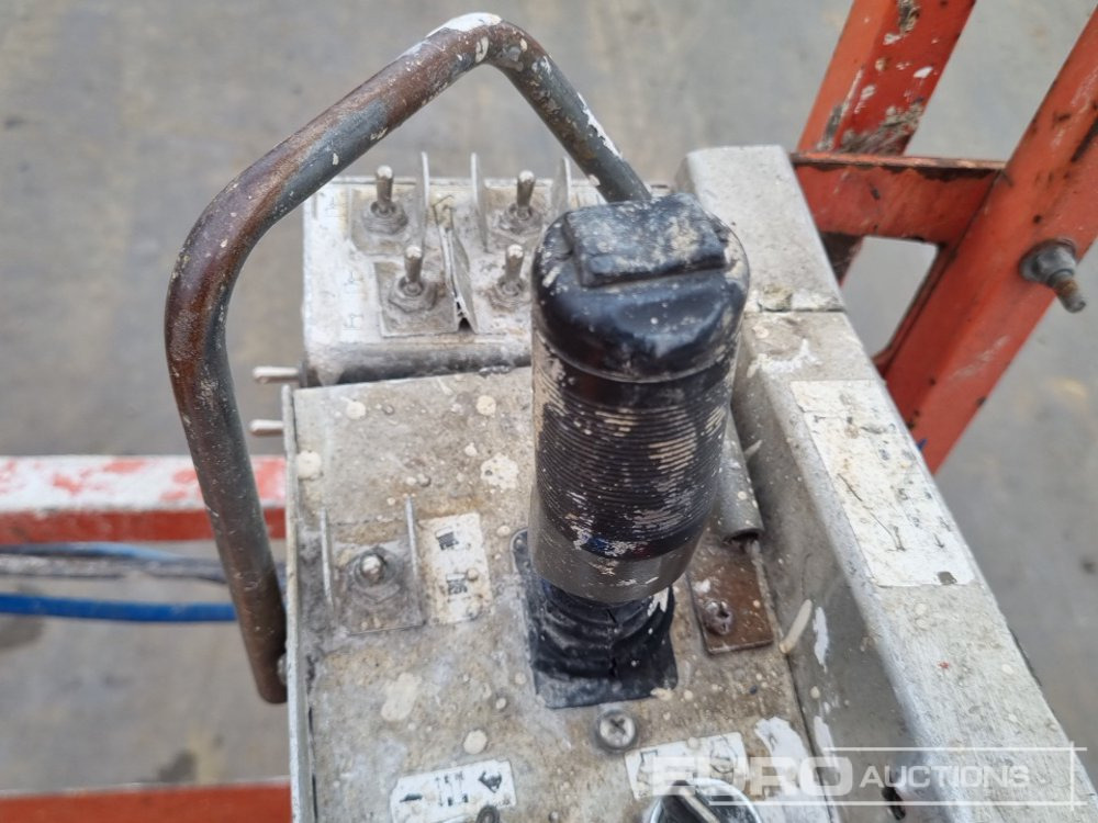 פלטפורמה אווירית SkyJack SJ9250: תמונה 36
