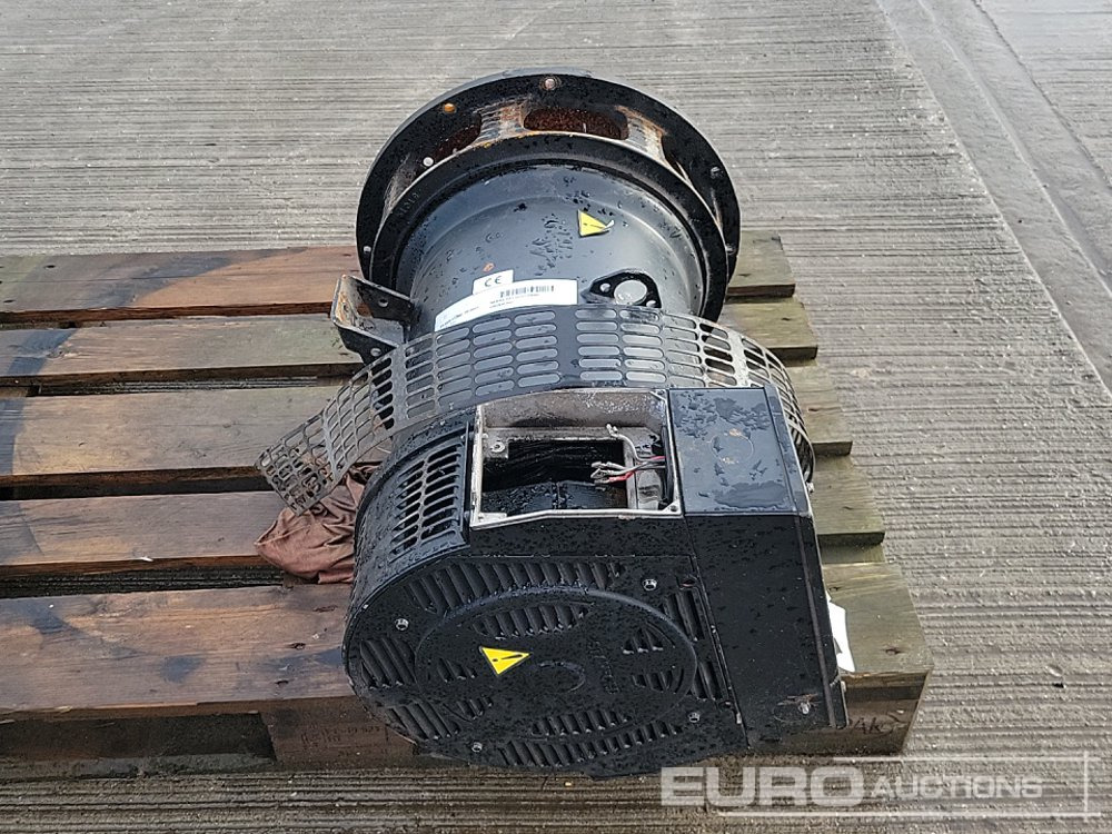Stamford 25kVA Alternator - ערכת גנרטורים: תמונה 4 Stamford 25kVA Alternator - ערכת גנרטורים: תמונה 4