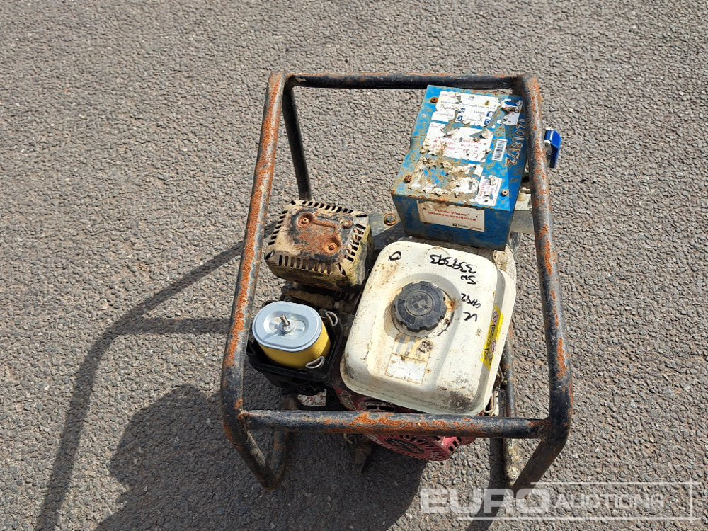 Stephill 2.7Kva Petrol Generator, Honda Engine - ערכת גנרטורים: תמונה 4 Stephill 2.7Kva Petrol Generator, Honda Engine - ערכת גנרטורים: תמונה 4