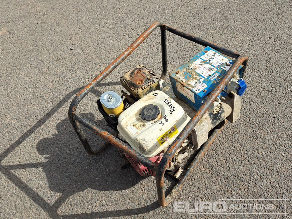 Stephill 2.7Kva Petrol Generator, Honda Engine - ערכת גנרטורים: תמונה 5 Stephill 2.7Kva Petrol Generator, Honda Engine - ערכת גנרטורים: תמונה 5