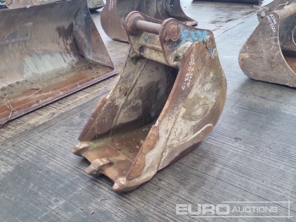 Strickland 24" Digging Bucket 65mm Pin to suit 13 Ton Excavator - דלי: תמונה 1 Strickland 24" Digging Bucket 65mm Pin to suit 13 Ton Excavator - דלי: תמונה 1