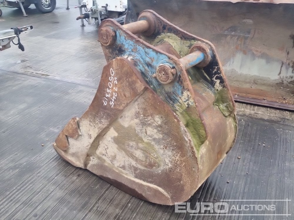 Strickland 24" Digging Bucket 65mm Pin to suit 13 Ton Excavator - דלי: תמונה 3 Strickland 24" Digging Bucket 65mm Pin to suit 13 Ton Excavator - דלי: תמונה 3
