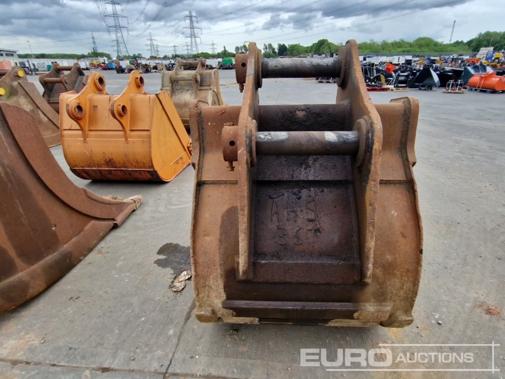 Strickland 48" Digging Bucket 100mm Pin to suit 40 Ton Excavator - דלי: תמונה 4 Strickland 48" Digging Bucket 100mm Pin to suit 40 Ton Excavator - דלי: תמונה 4