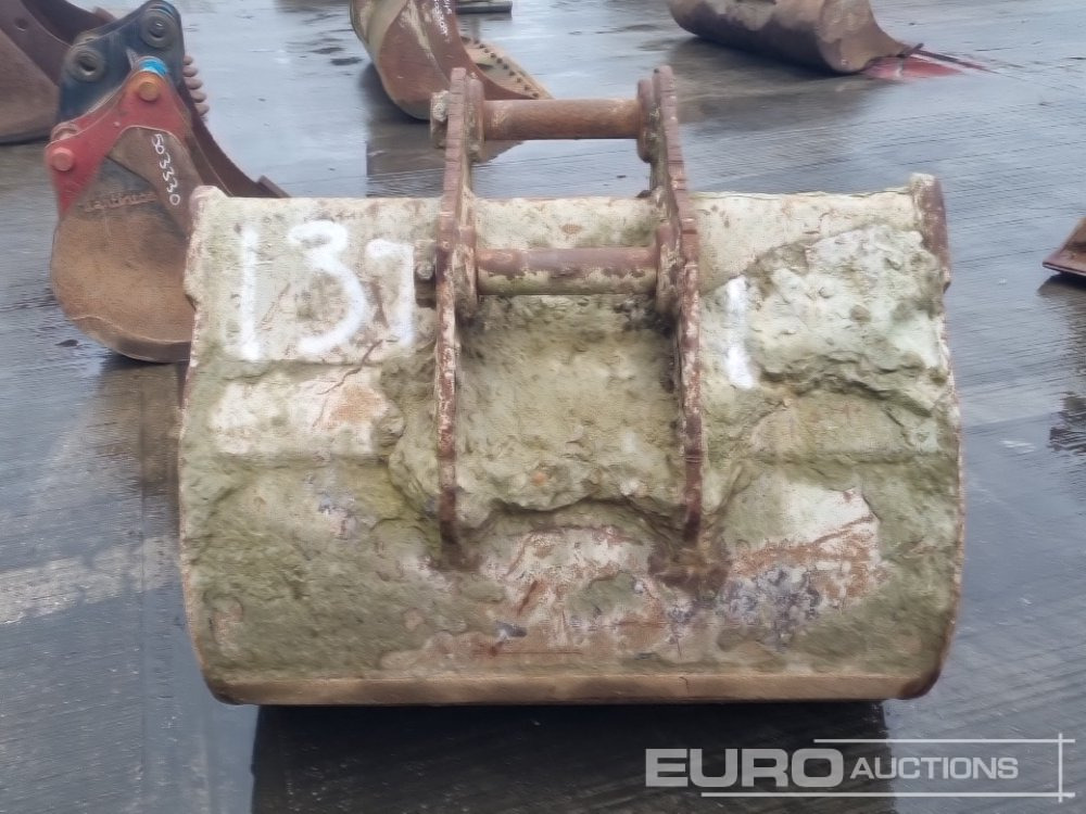 Strickland 48" Digging Bucket 65mm Pin to suit 13 Ton Excavator - דלי: תמונה 4 Strickland 48" Digging Bucket 65mm Pin to suit 13 Ton Excavator - דלי: תמונה 4