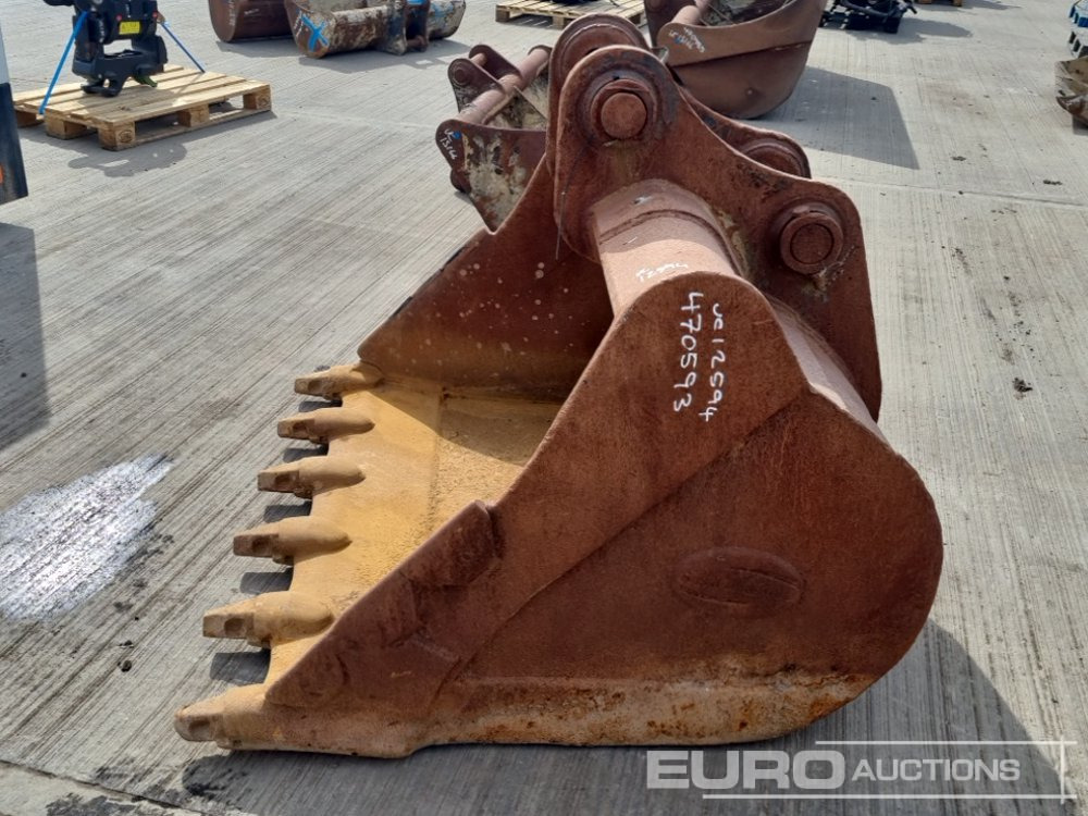 Strickland 58" Digging Bucket 80mm Pin to suit 20 Ton Excavator - דלי: תמונה 4 Strickland 58" Digging Bucket 80mm Pin to suit 20 Ton Excavator - דלי: תמונה 4