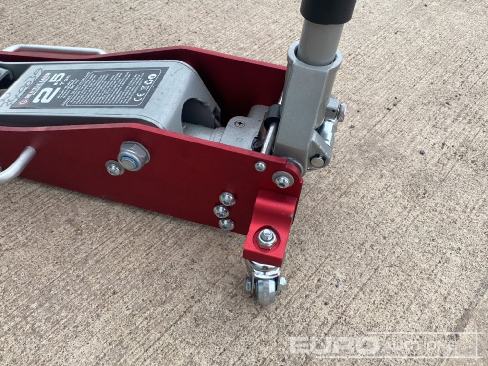 Unused 2.5 Ton Trolley Jack - ציוד לסדנאות: תמונה 5 Unused 2.5 Ton Trolley Jack - ציוד לסדנאות: תמונה 5