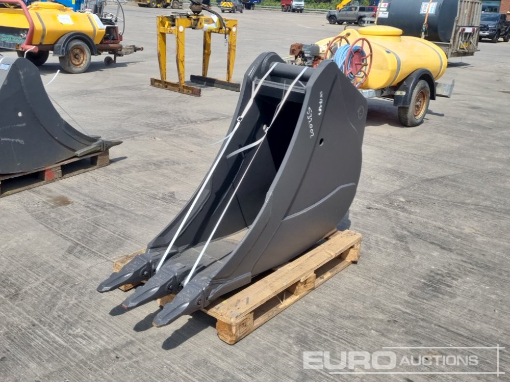 Unused 2024 Miller 18" Scoop Bucket 80mm Pin to suit 20 Ton Excavator - דלי: תמונה 1 Unused 2024 Miller 18" Scoop Bucket 80mm Pin to suit 20 Ton Excavator - דלי: תמונה 1