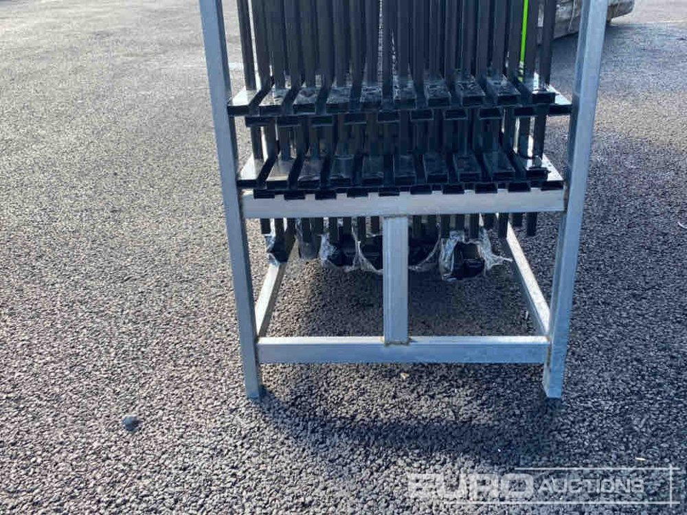 מכונה חקלאית Unused 2025 3m x 2m Iron Fencing Panels (20 of) Posts (21 of): תמונה 9