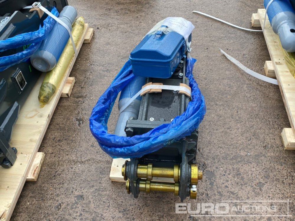 Unused 2025 Sailing 35 Hydraulic Breaker, 30mm Pins to suit Mini Excavator - פטיש הידרולי: תמונה 4 Unused 2025 Sailing 35 Hydraulic Breaker, 30mm Pins to suit Mini Excavator - פטיש הידרולי: תמונה 4