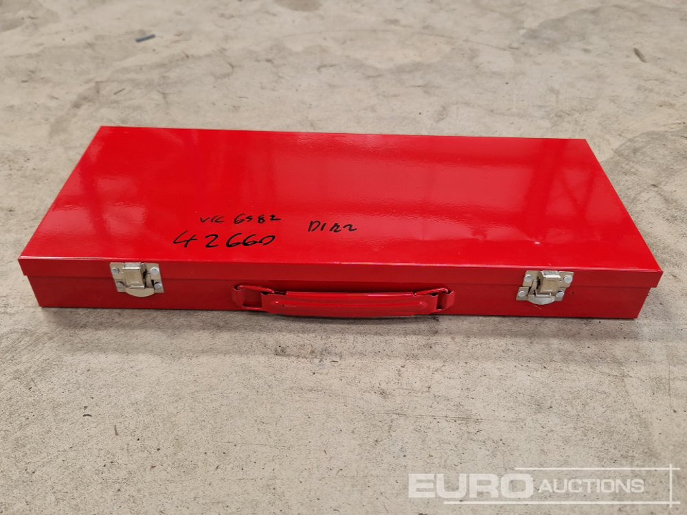 ציוד לסדנאות Unused 35 Piece 1/2" Drive Air Impact Socket Set, Steel Case: תמונה 8